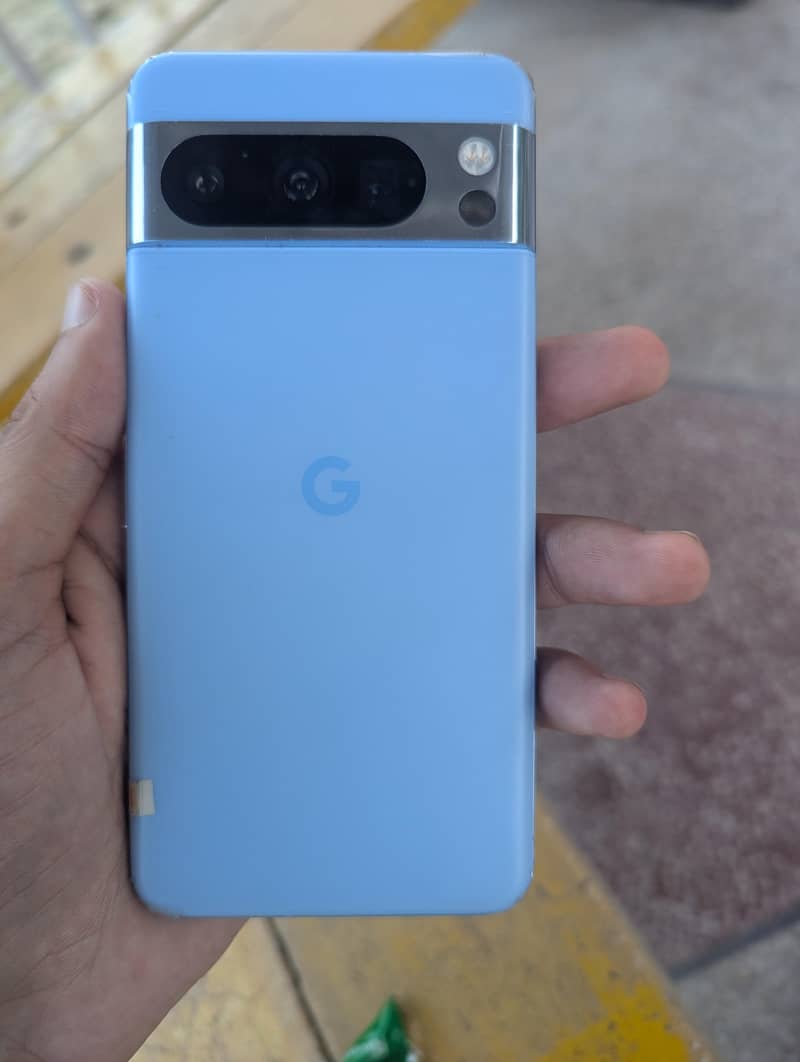 Google Pixel 8 Pro 0
