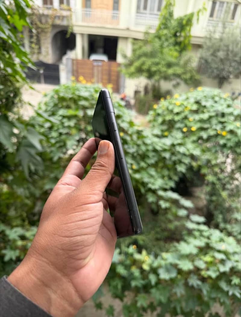Google Pixel 7a 1