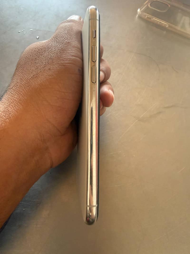 Apple iPhone 11 Pro 256 GB Pta approved 2