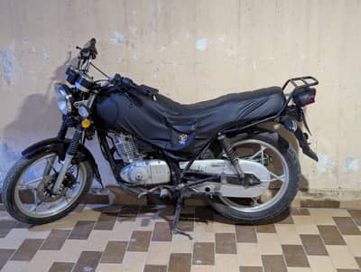 SUZUKI GS 150 2018