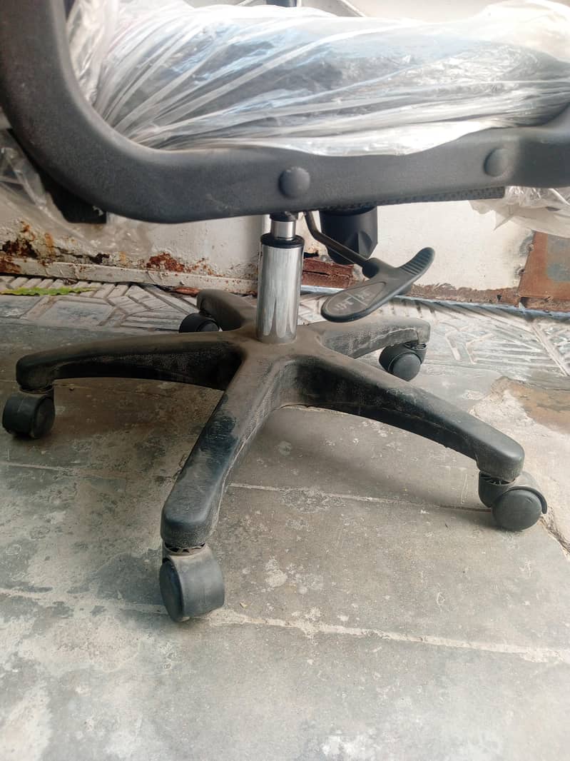 chairs 3