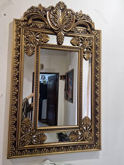 mirror 5'3 ft