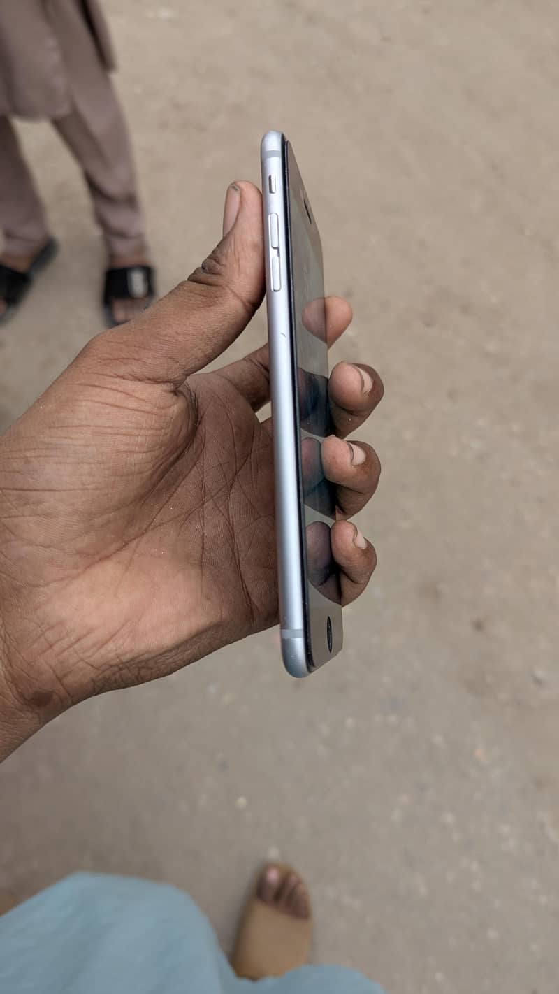 Apple iPhone 6S Plus 3