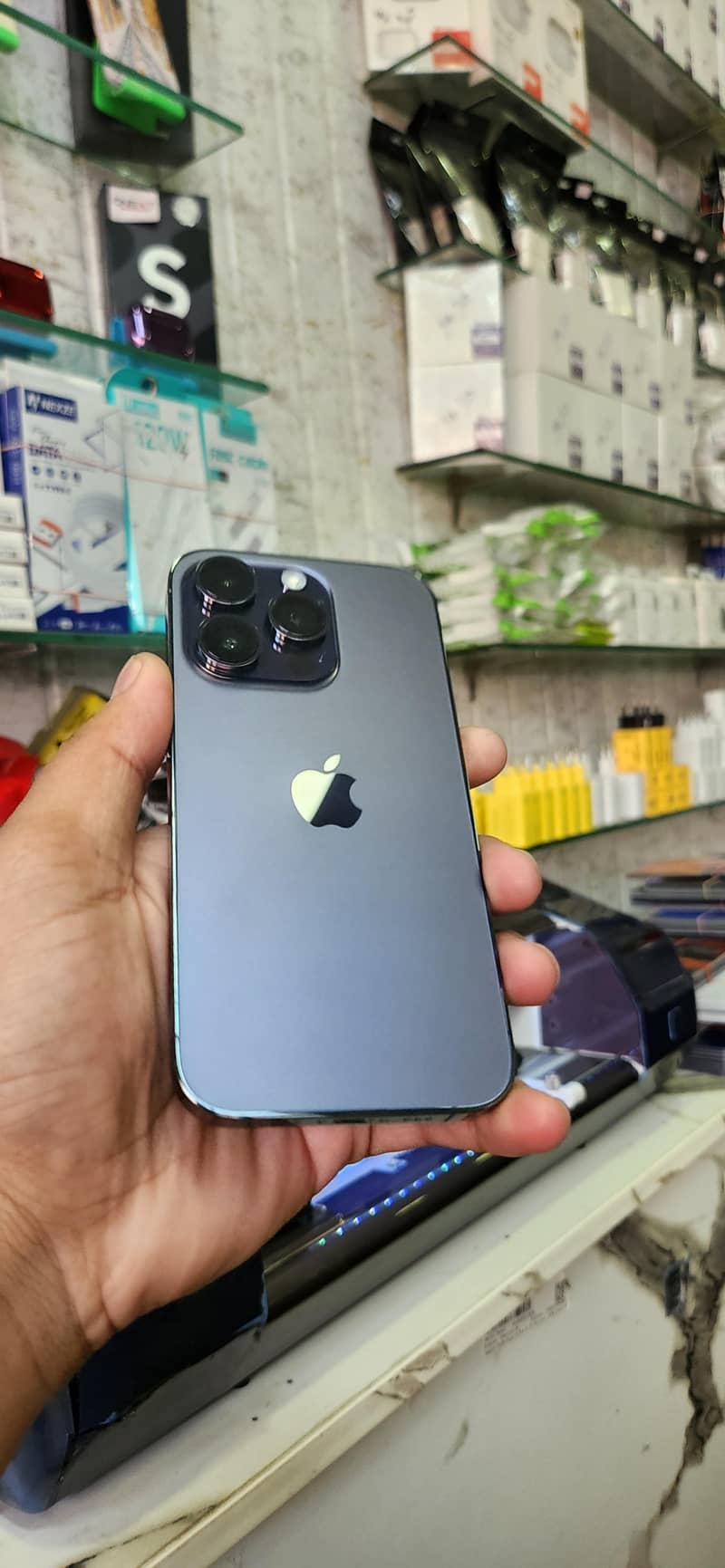 Apple iPhone 14 Pro 9