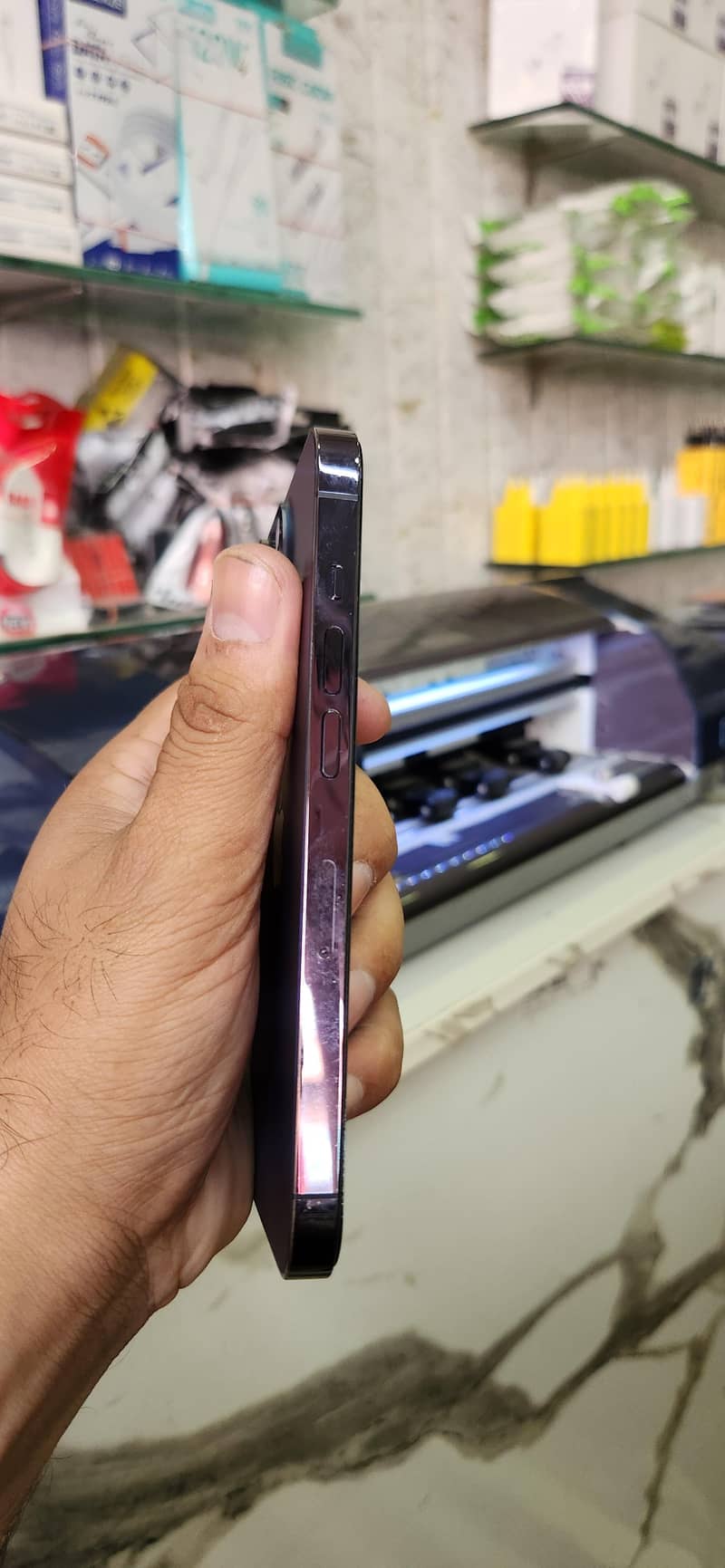 Apple iPhone 14 Pro 11