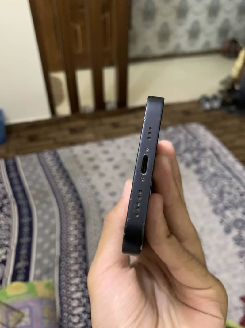 Apple iPhone 13 jv 5