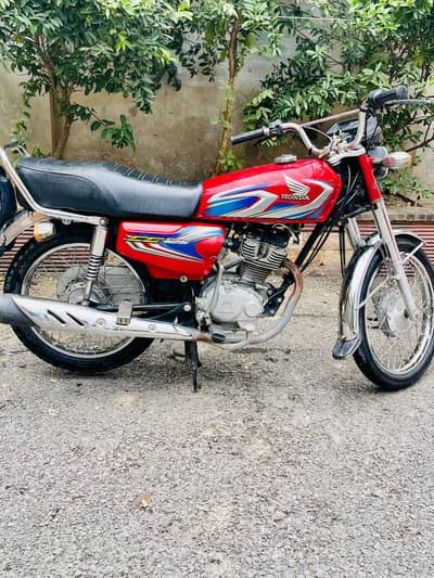 Honda CG 125 2023