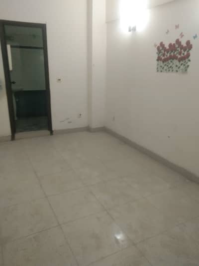 flat 4 sale