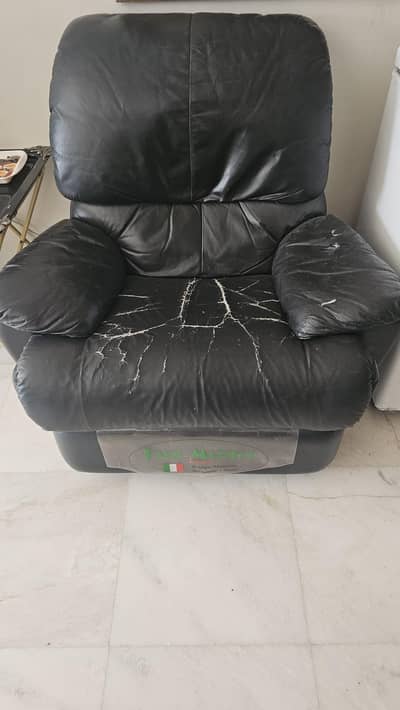 Good condition recliner chair