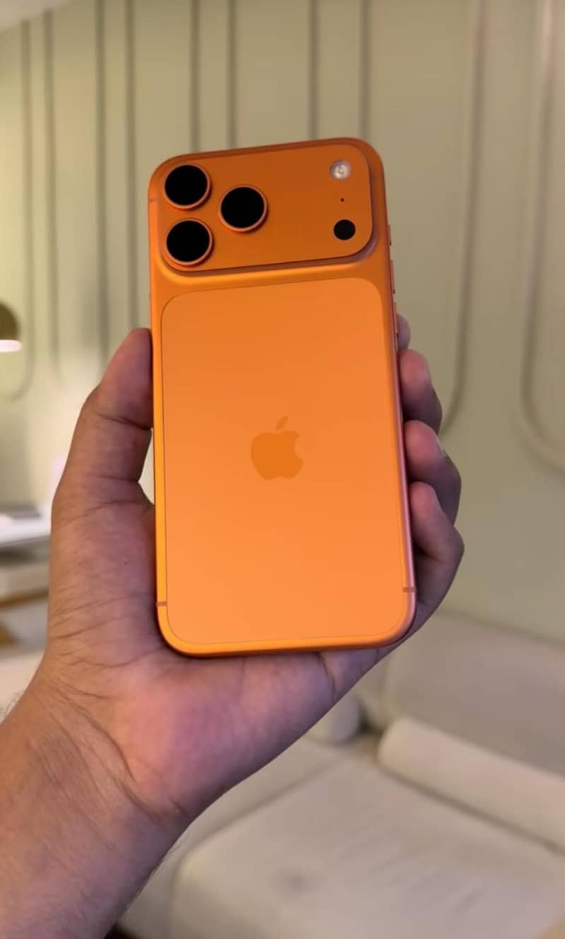 Apple iPhone 17 Pro Max 0