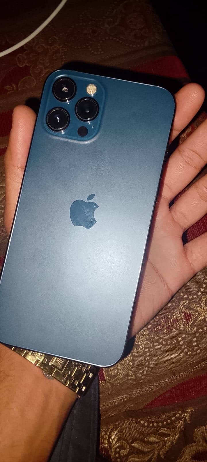 Iphone 12 pro max 4