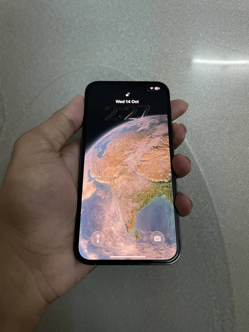 Apple iPhone 13 Pro 2