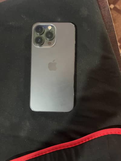 Apple iPhone 13 Pro