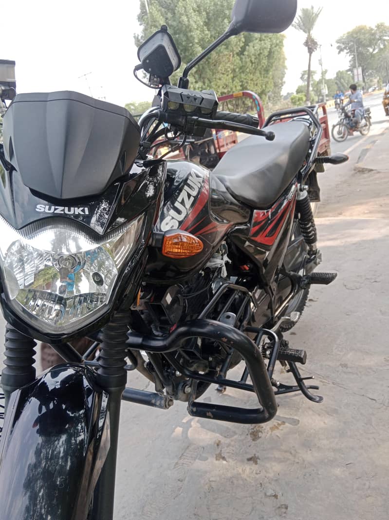 GR 150cc 11