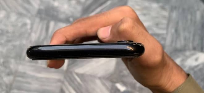 Apple iPhone XR