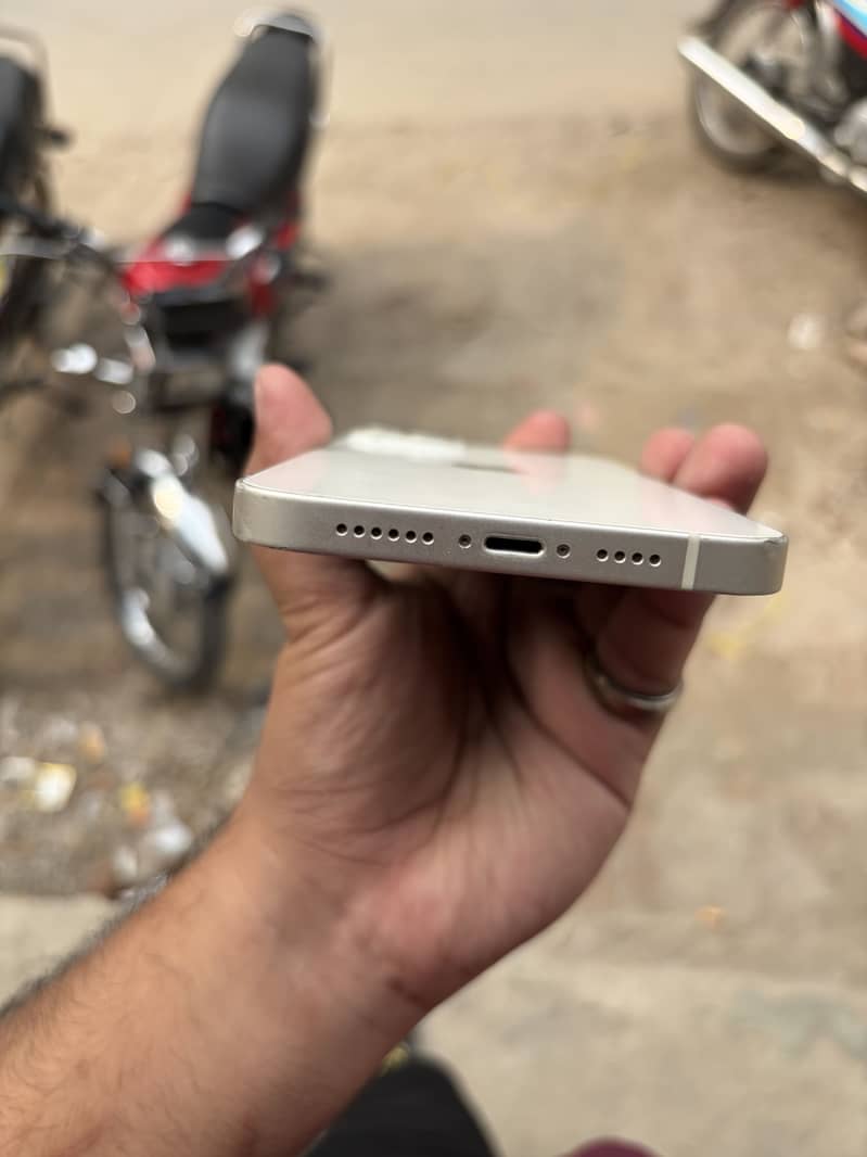 Apple iPhone 14 plus 6