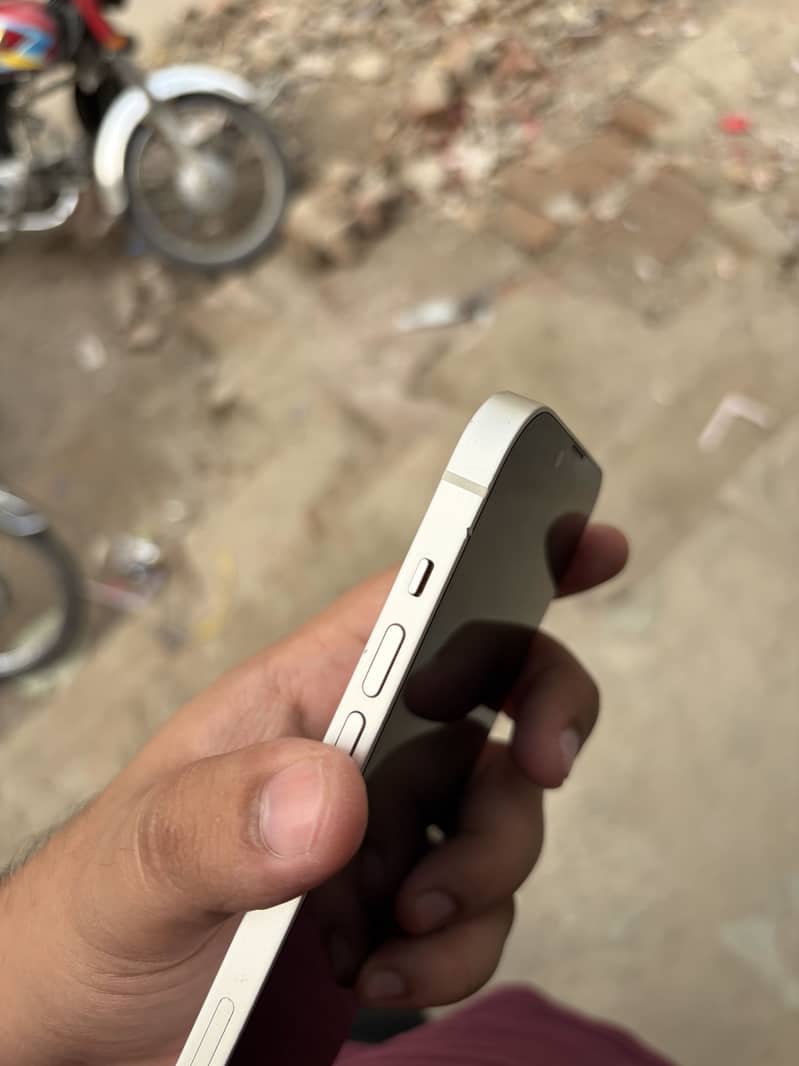 Apple iPhone 14 plus 7
