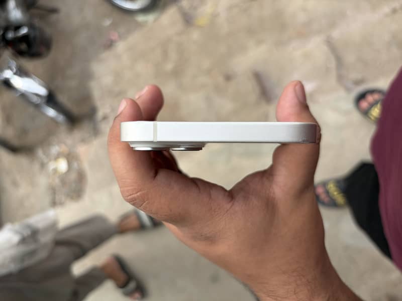 Apple iPhone 14 plus 8