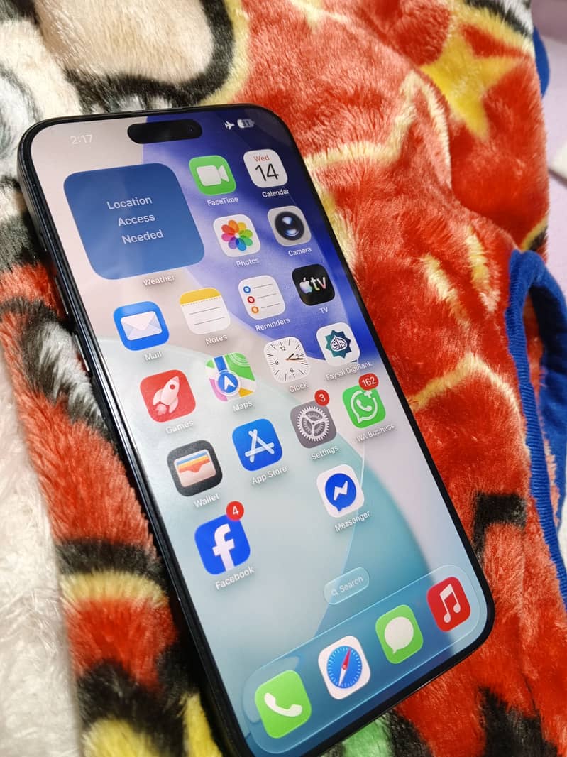 Apple iPhone 15 Pro Max 3