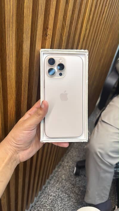 Apple iPhone 16 pro max 256 gb pta approved