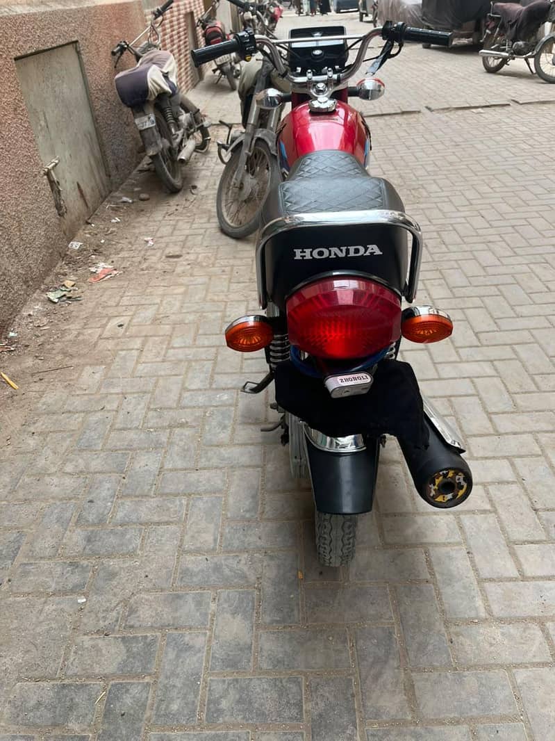 Honda 125 4