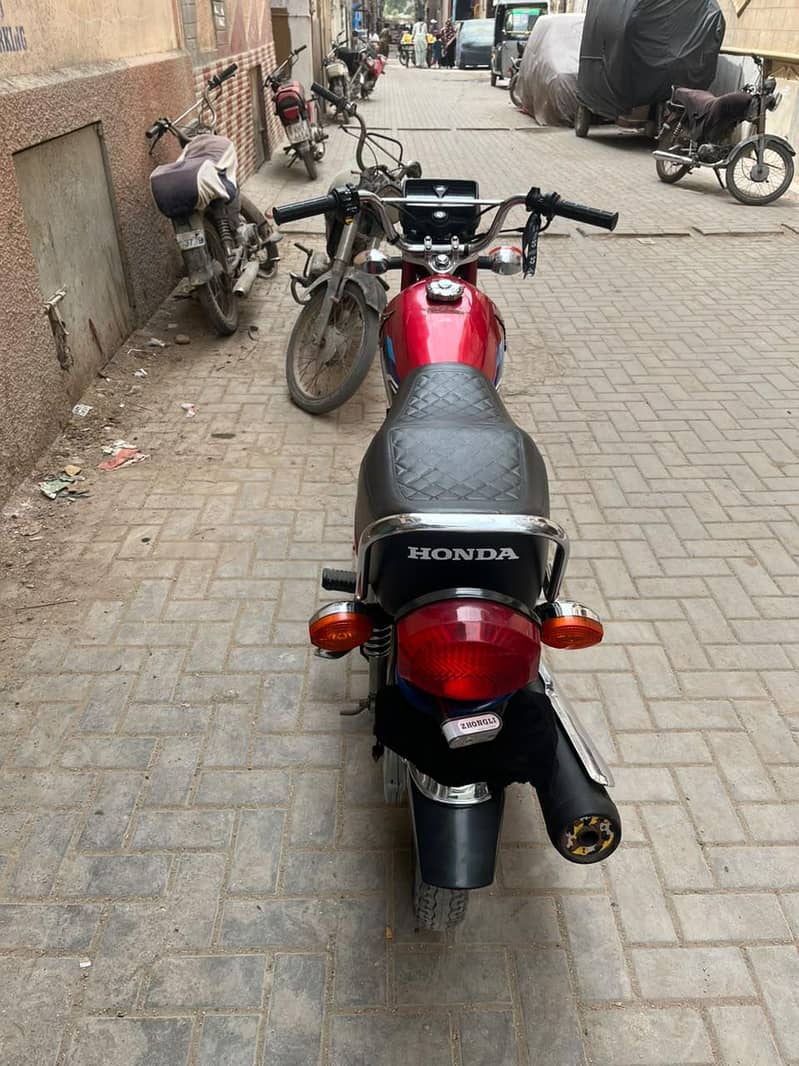 Honda 125 7