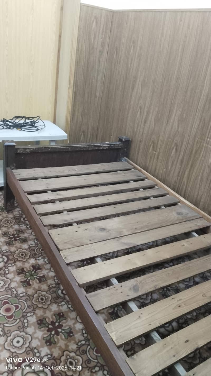 Single Wodden Bed 1