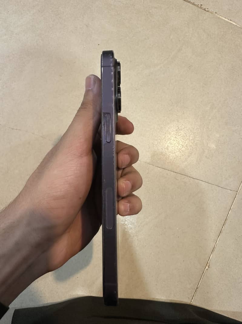 Apple iPhone 14 Pro Max 2
