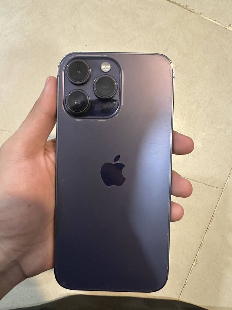 Apple iPhone 14 Pro Max 3