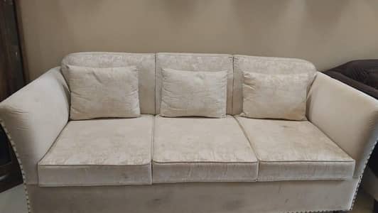 2 Single + 1 Double + 1 Triple Sofa Set