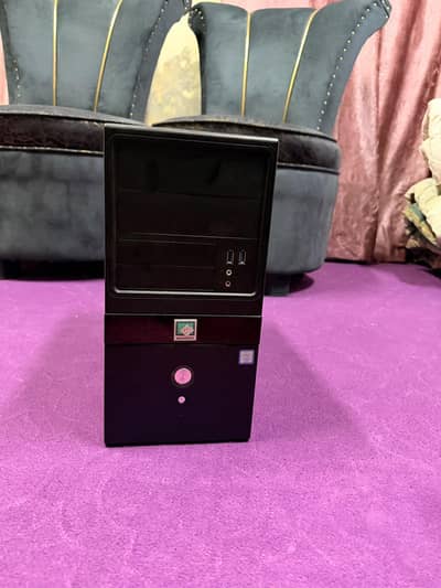 Core i7 6th Gen 8GB DDR4 Ram 500Gb HDD