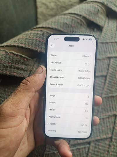 Apple iPhone 15 Pro