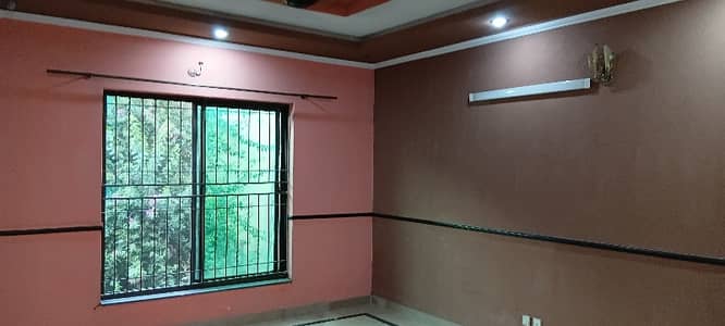 Formanites Housing Scheme House Sized 10 Marla