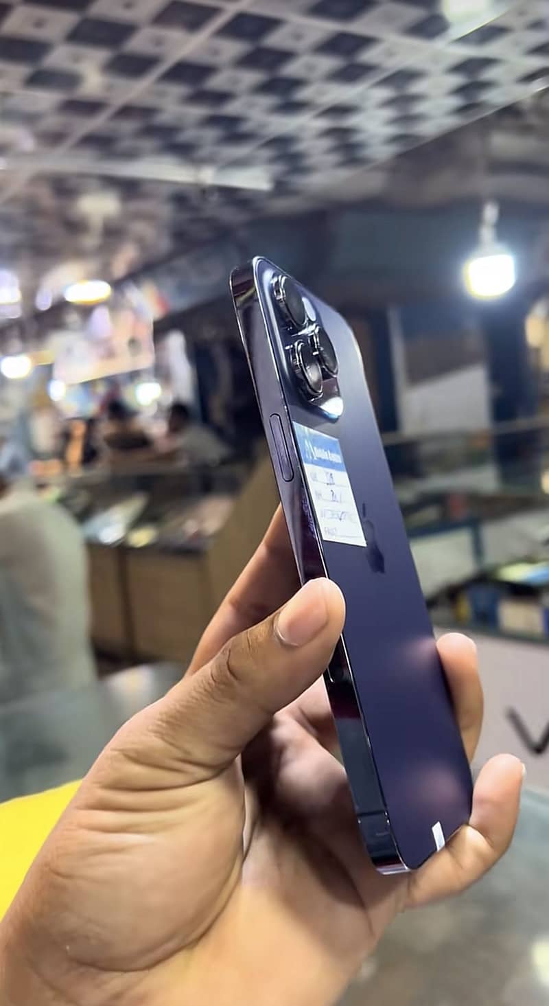 Apple iPhone 14 Pro Max 2