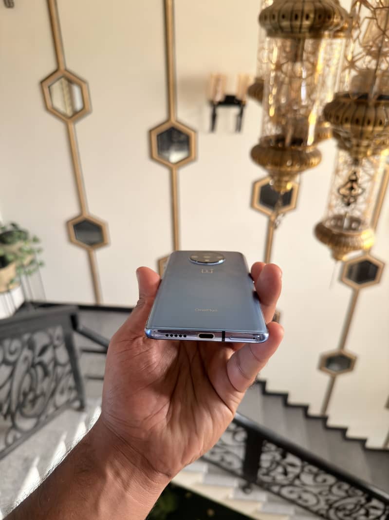 One Plus 7T 3