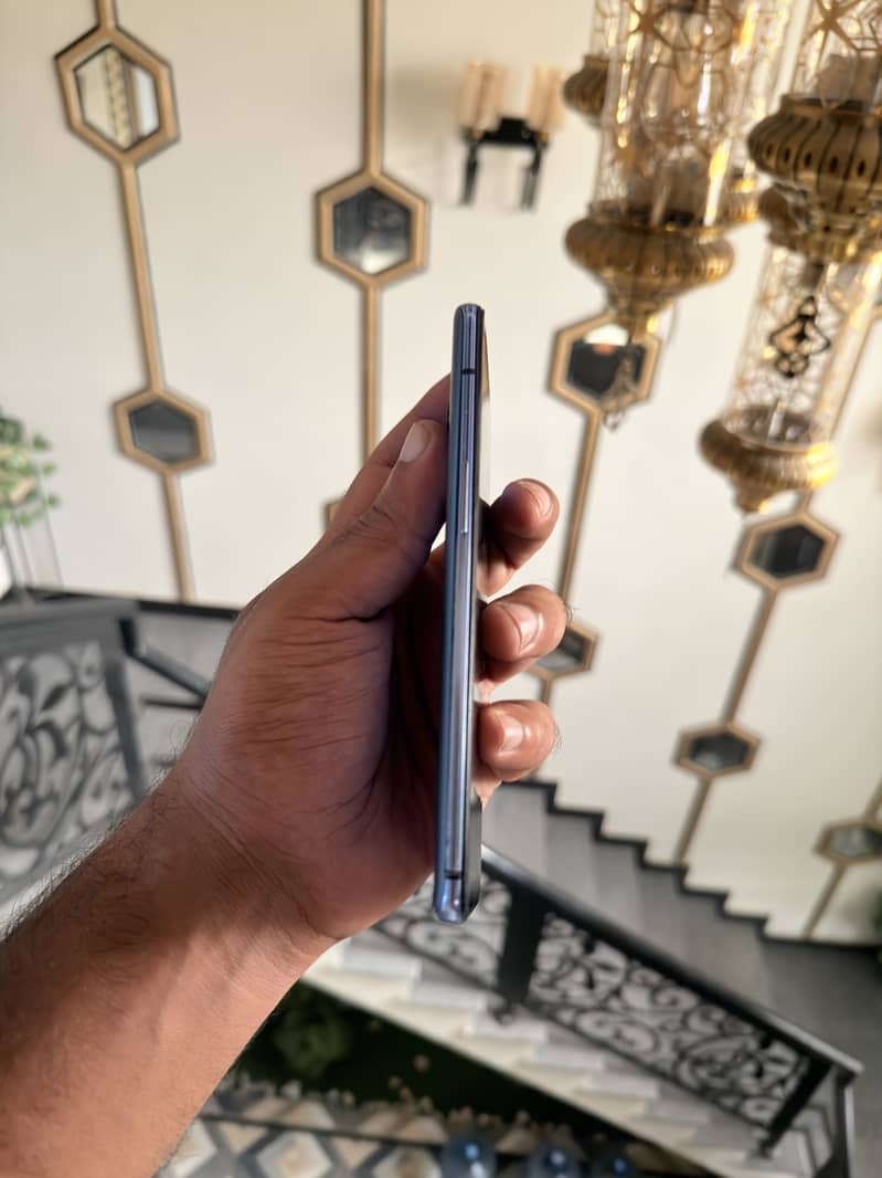 One Plus 7T 5
