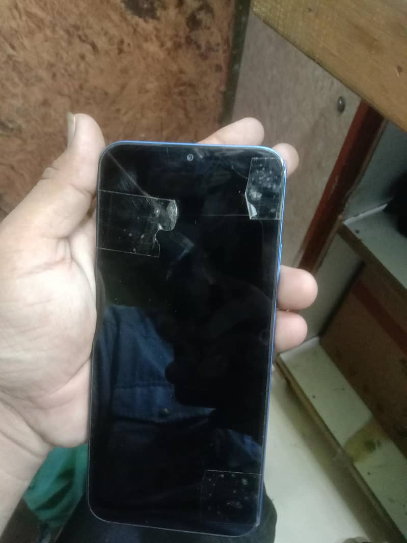 Realme C15 1