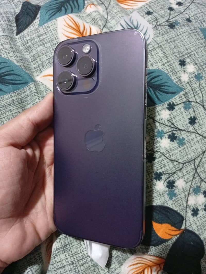 Apple iPhone 14 Pro Max 2