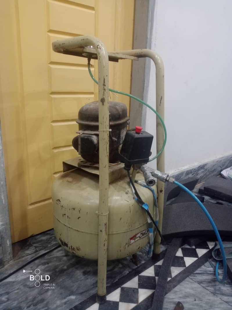 زبردست ہےمیرے پاس تقریبا چھ ماہ سے چل رہا ہے 5
