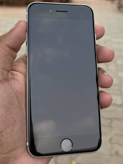 Apple iPhone SE 2020