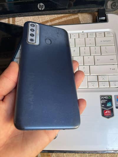 Tecno Camon 18