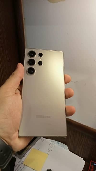 Samsung Mobile S24 Ultra