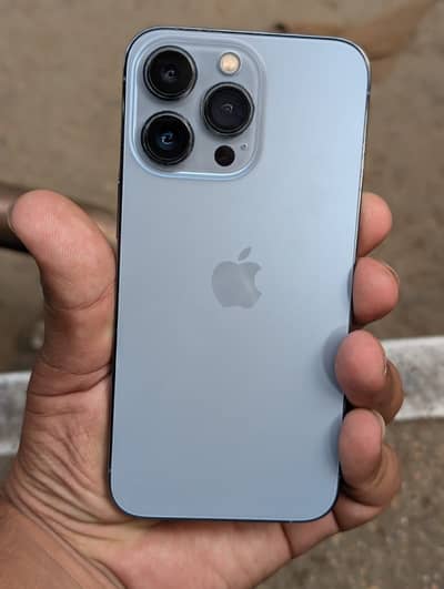 Apple iPhone 13 Pro