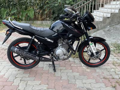 Yamaha ybr 125