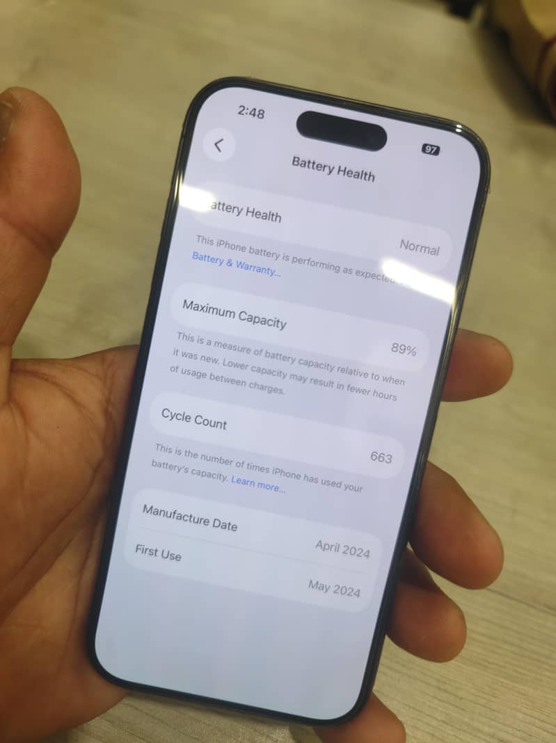 Apple iPhone 15 Pro 2