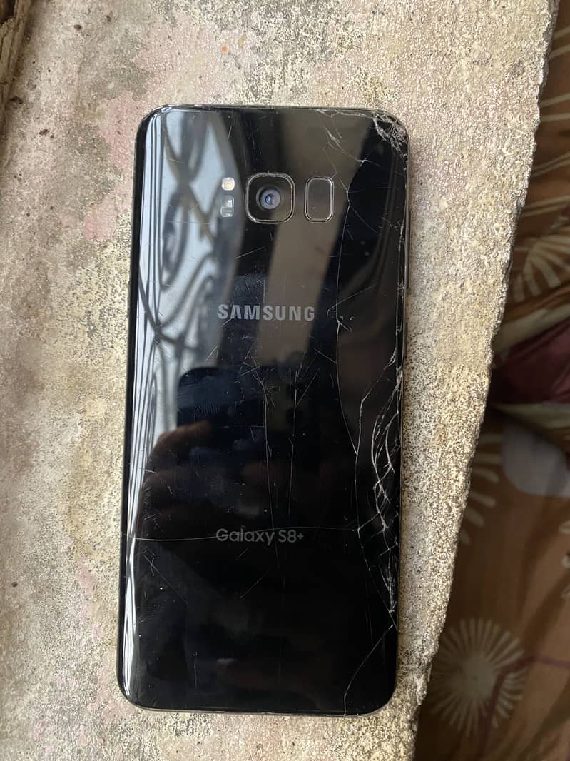 Samsung Mobile S8 Plus 0