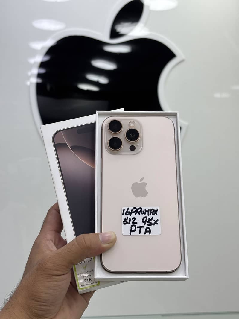 Apple iPhone 16 Pro Max 0