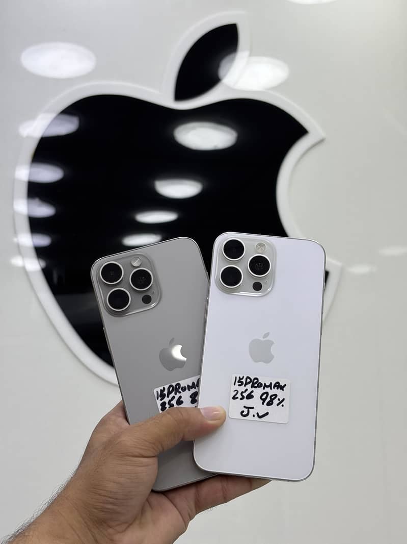 Apple iPhone 16 Pro Max 7