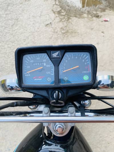 Alll original Honda all documents Moke  py biometric biometric all ok