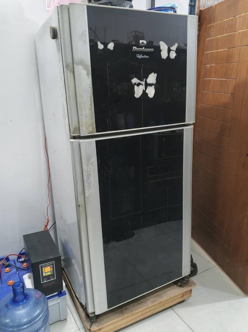 refrigerator 0